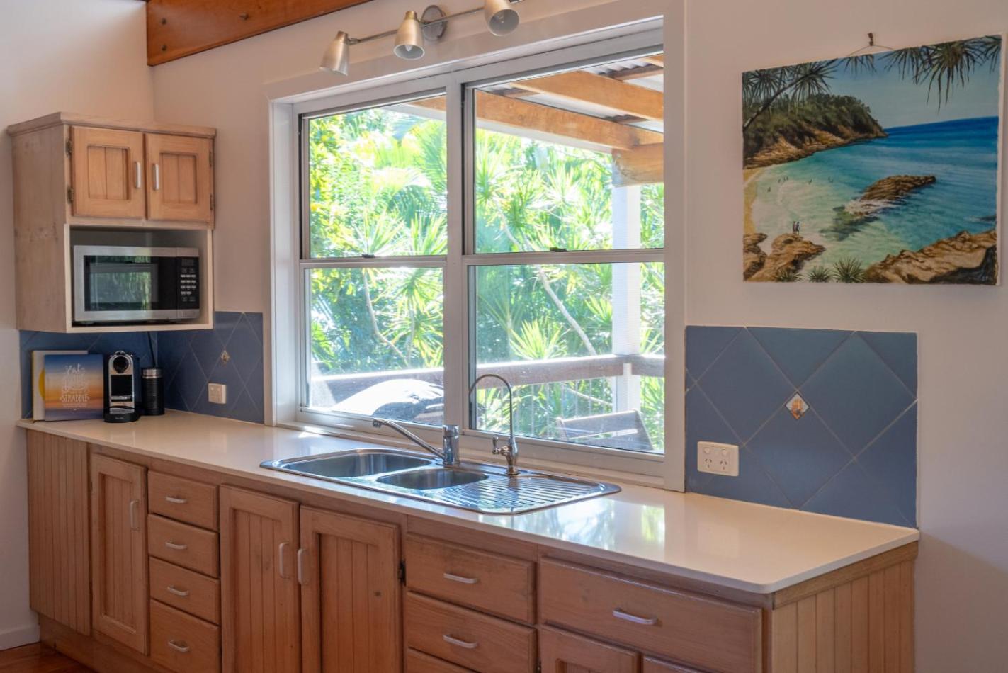 Treeside - Sleeps 6