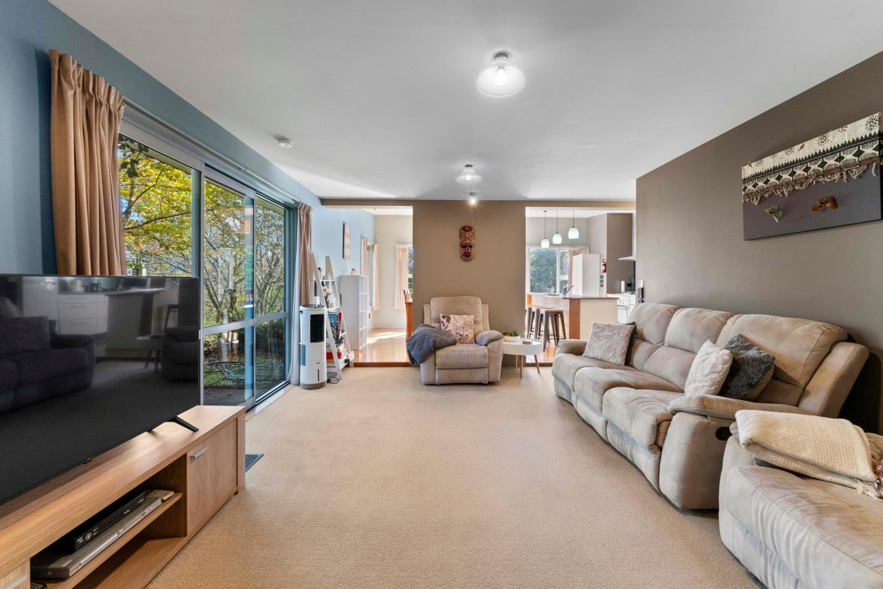 The Roost - Turangi Holiday Home view 2