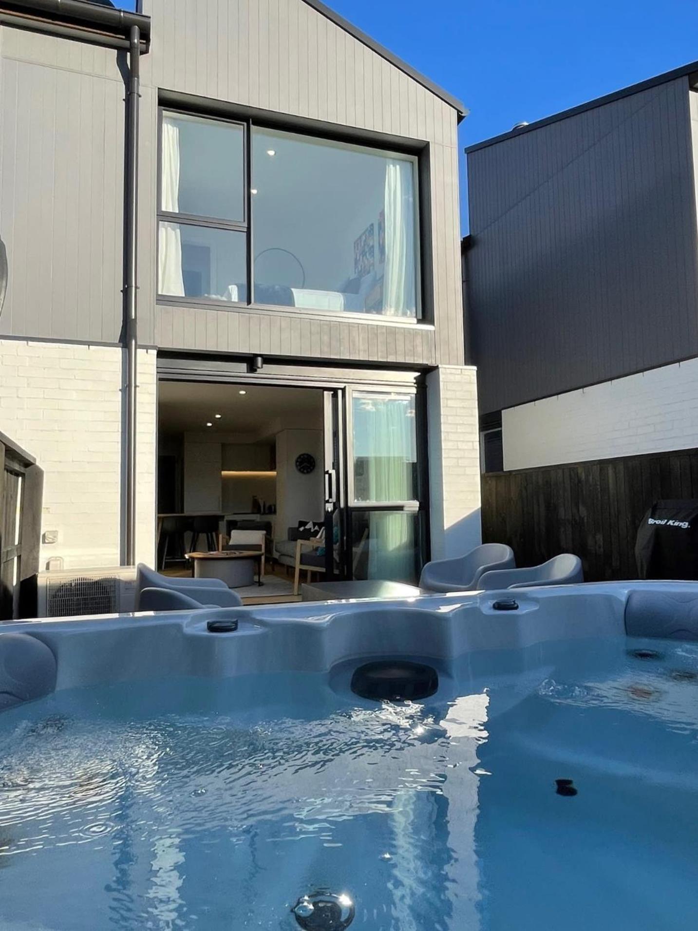 Riverside Lodge - Luxury Two Bedroom With Hot Tub view 5