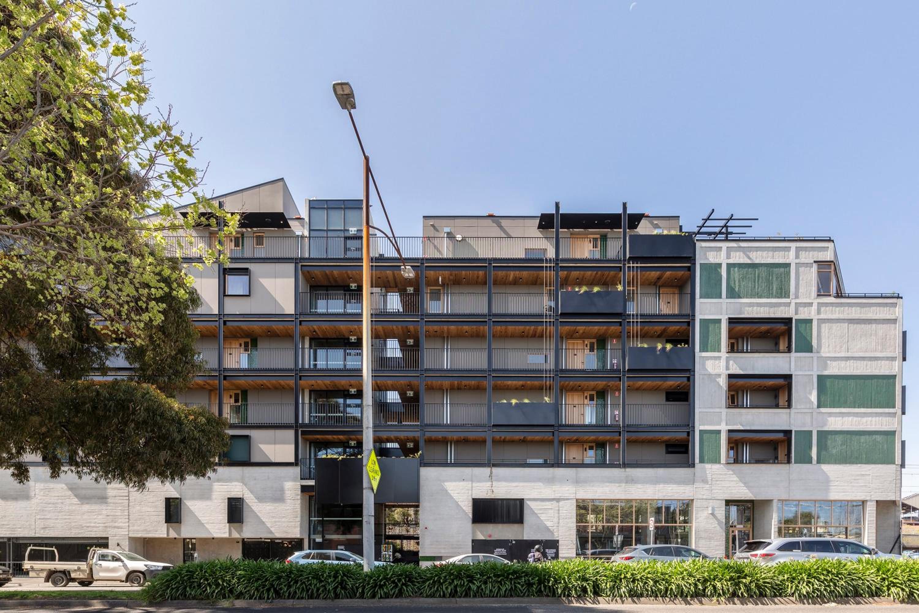 VAQUAY Elements In South Melbourne