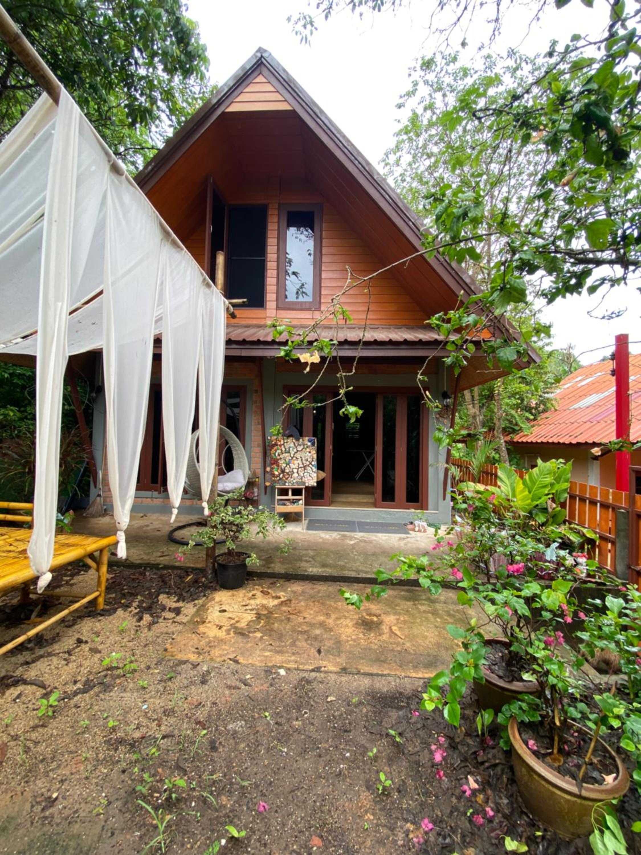 Jungle house at Yanui beach in Rawai