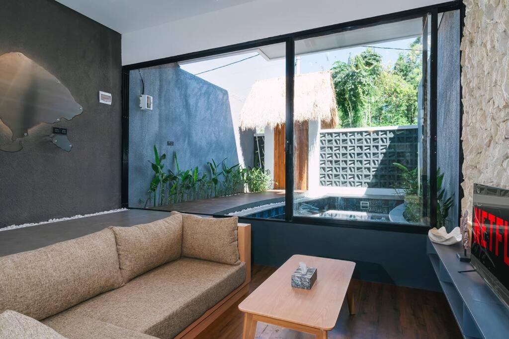 Nirav Uluwatu 1 Bedroom villa view 3
