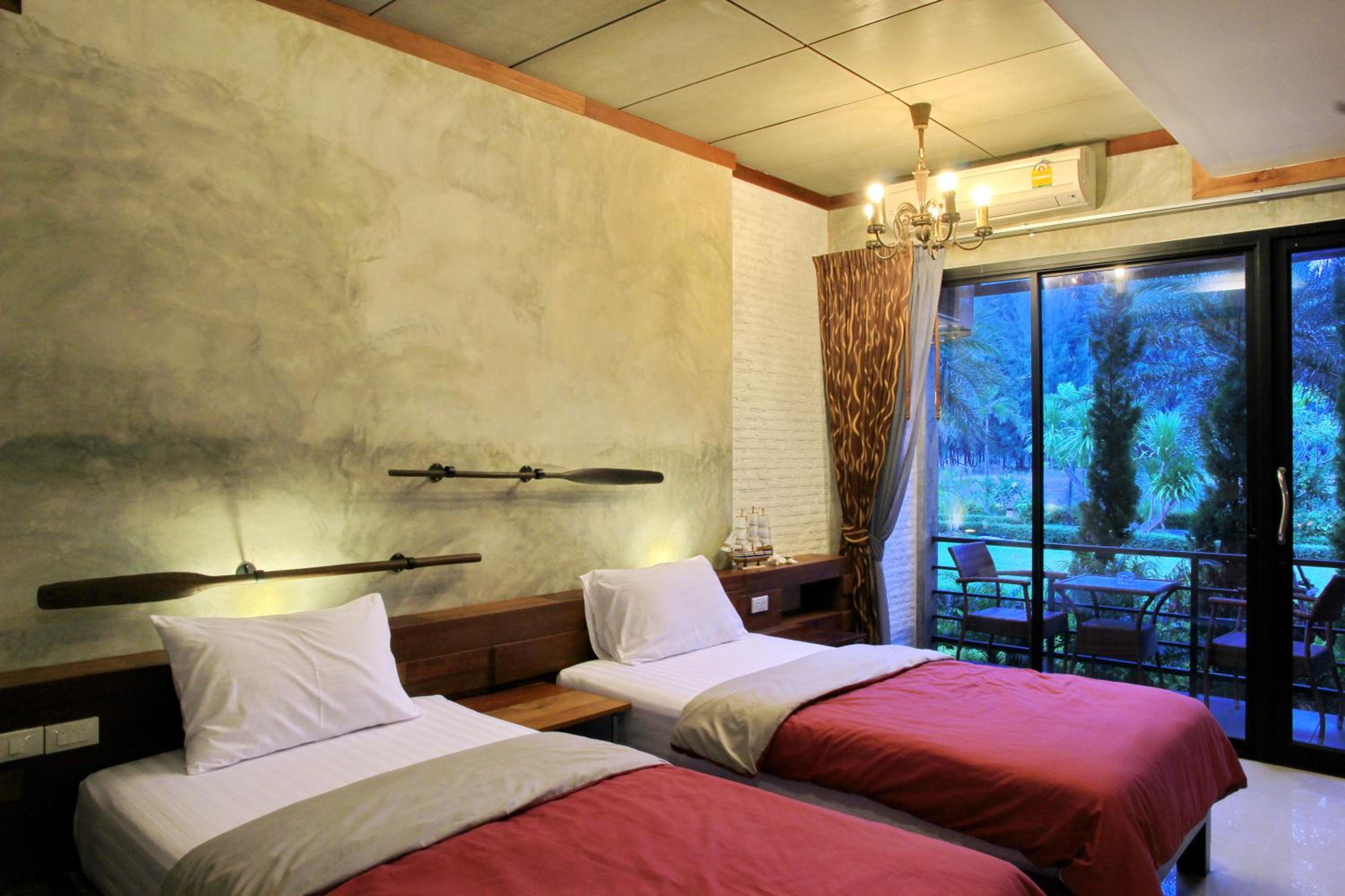 Windy Seaview Resort