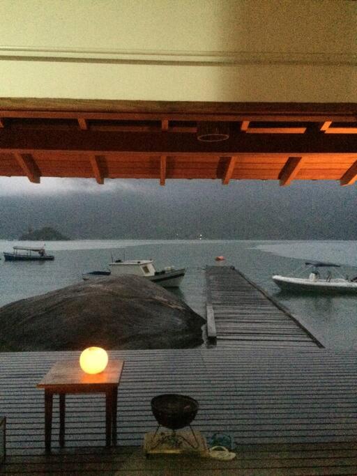 Casa a beira mar Saco do Mamangua Paraty Brasil