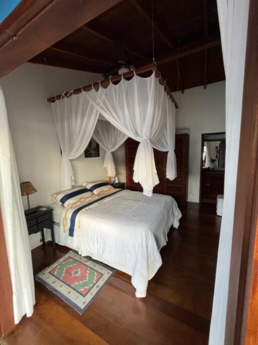 Casa a beira mar Saco do Mamangua Paraty Brasil