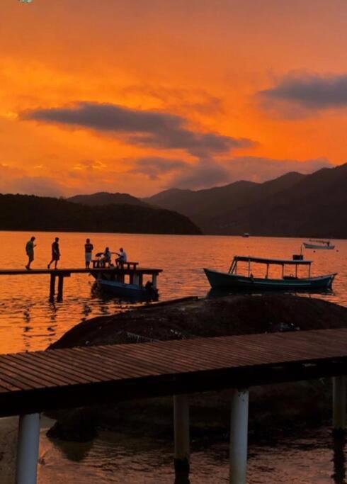 Casa a beira mar Saco do Mamangua Paraty Brasil