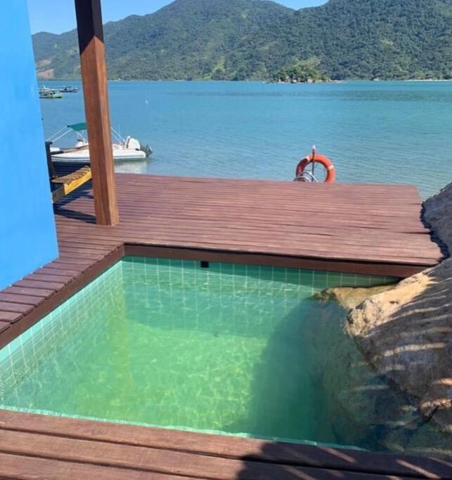 Casa a beira mar Saco do Mamangua Paraty Brasil