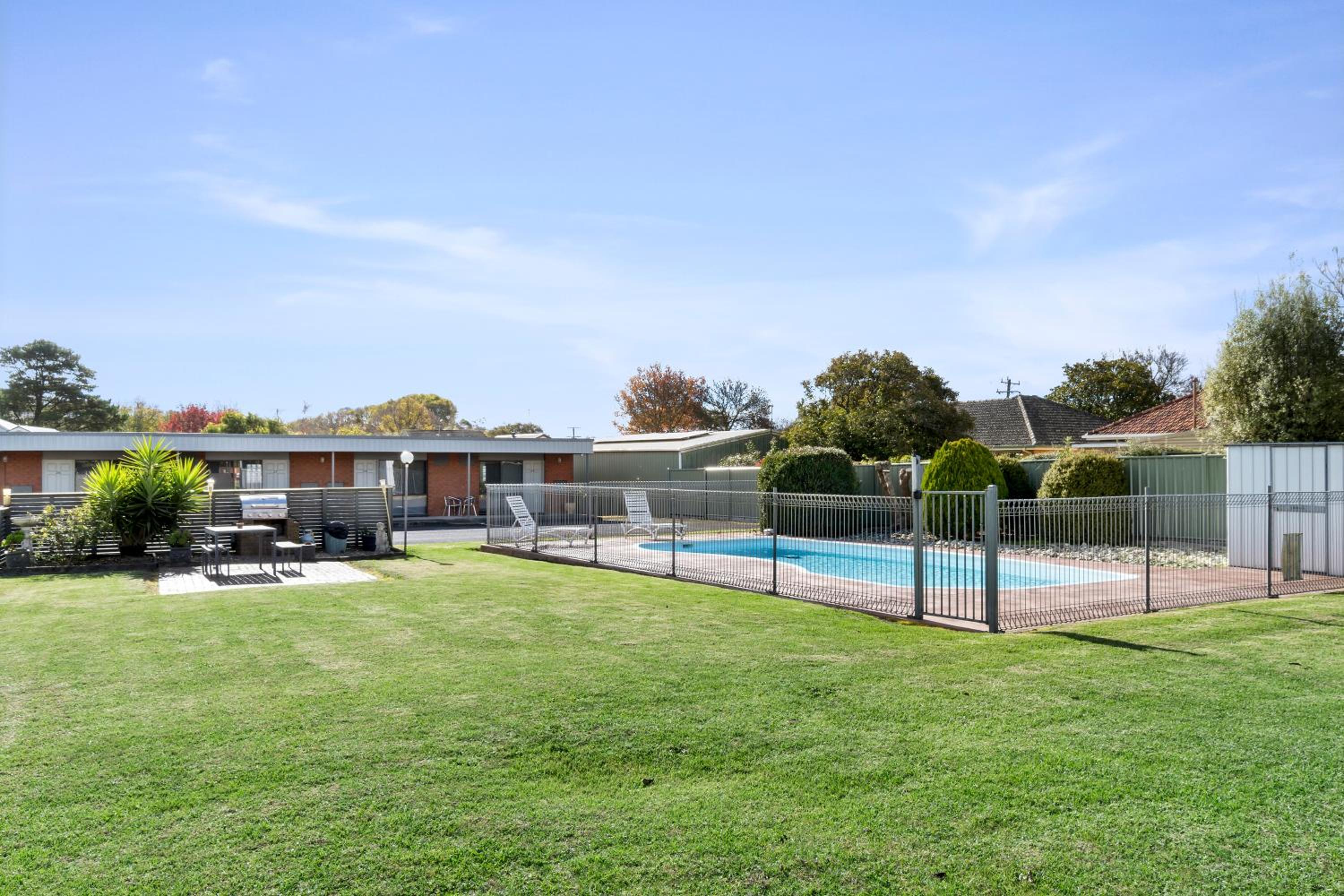 Baronga Motor Inn