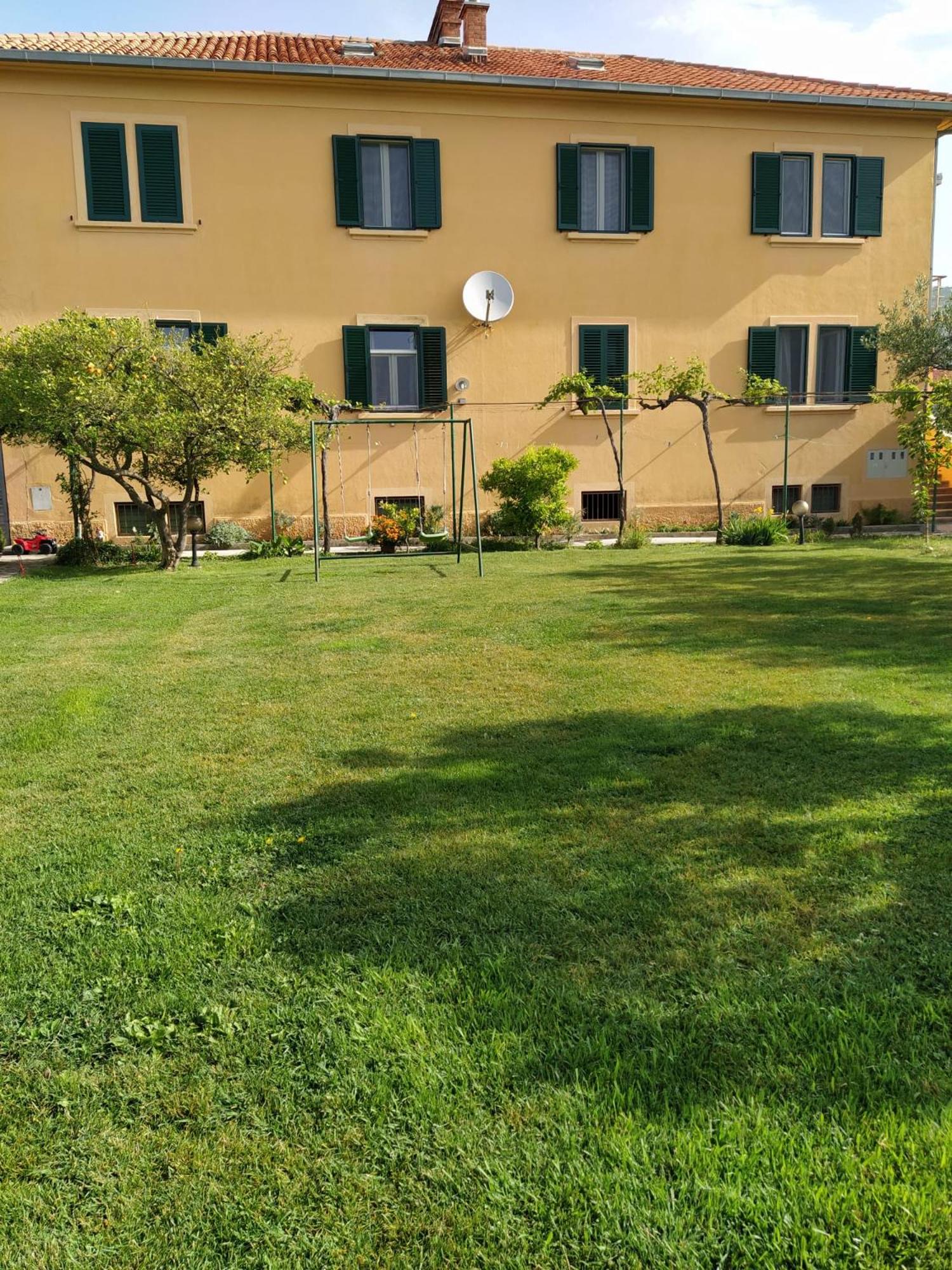 Photo 24