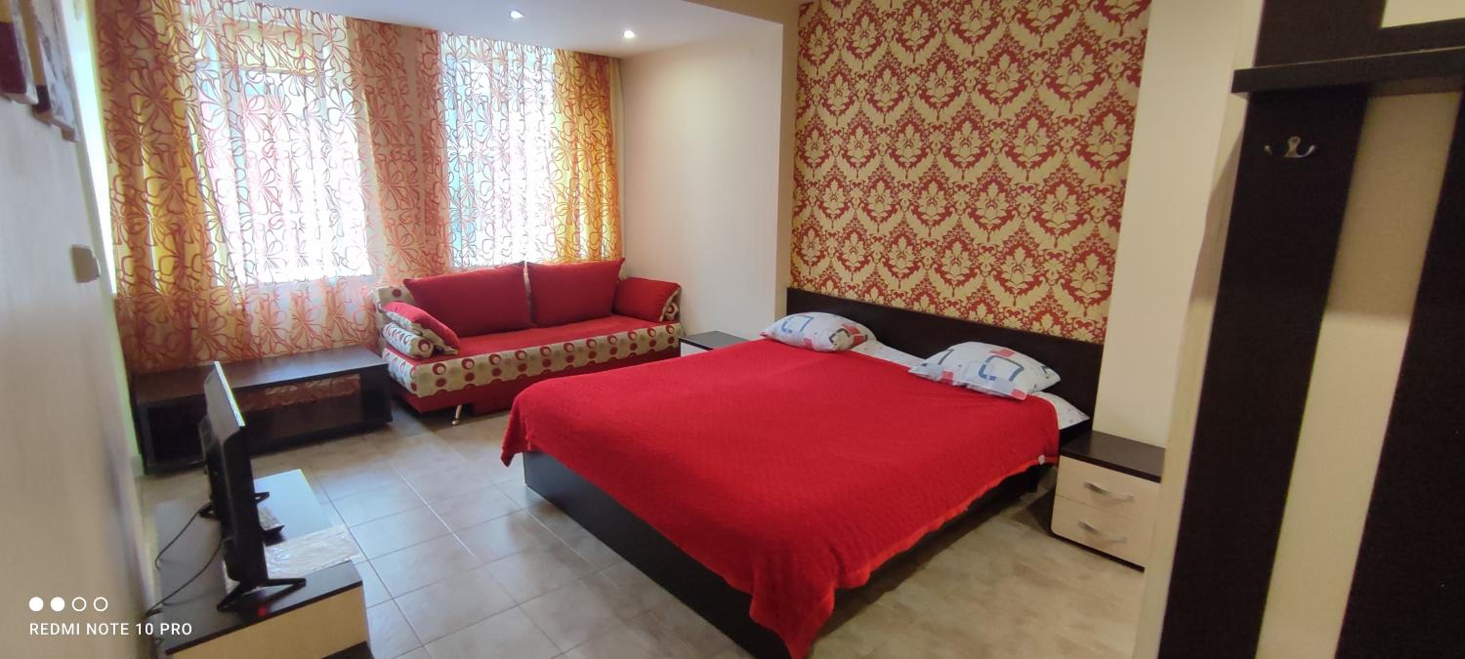 Best Apartment Plosha Rynok view 3