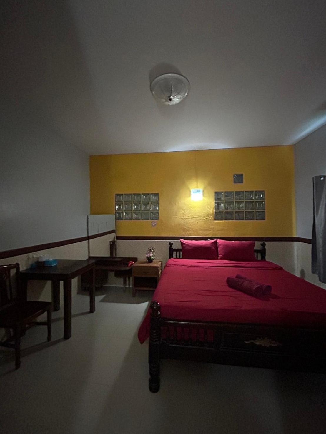 Baan Are Gong Riverside Homestay
