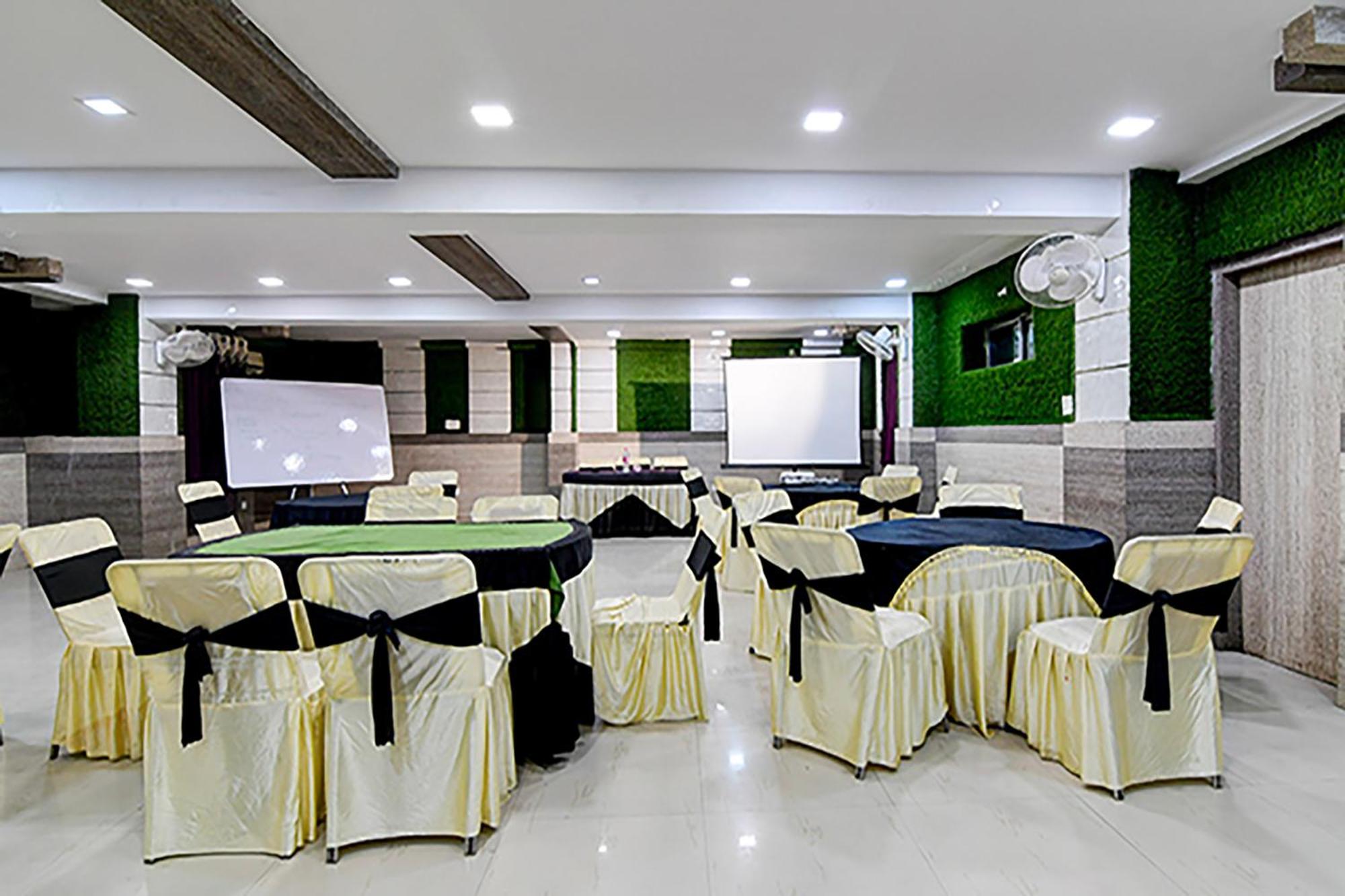 meeting & event spaces