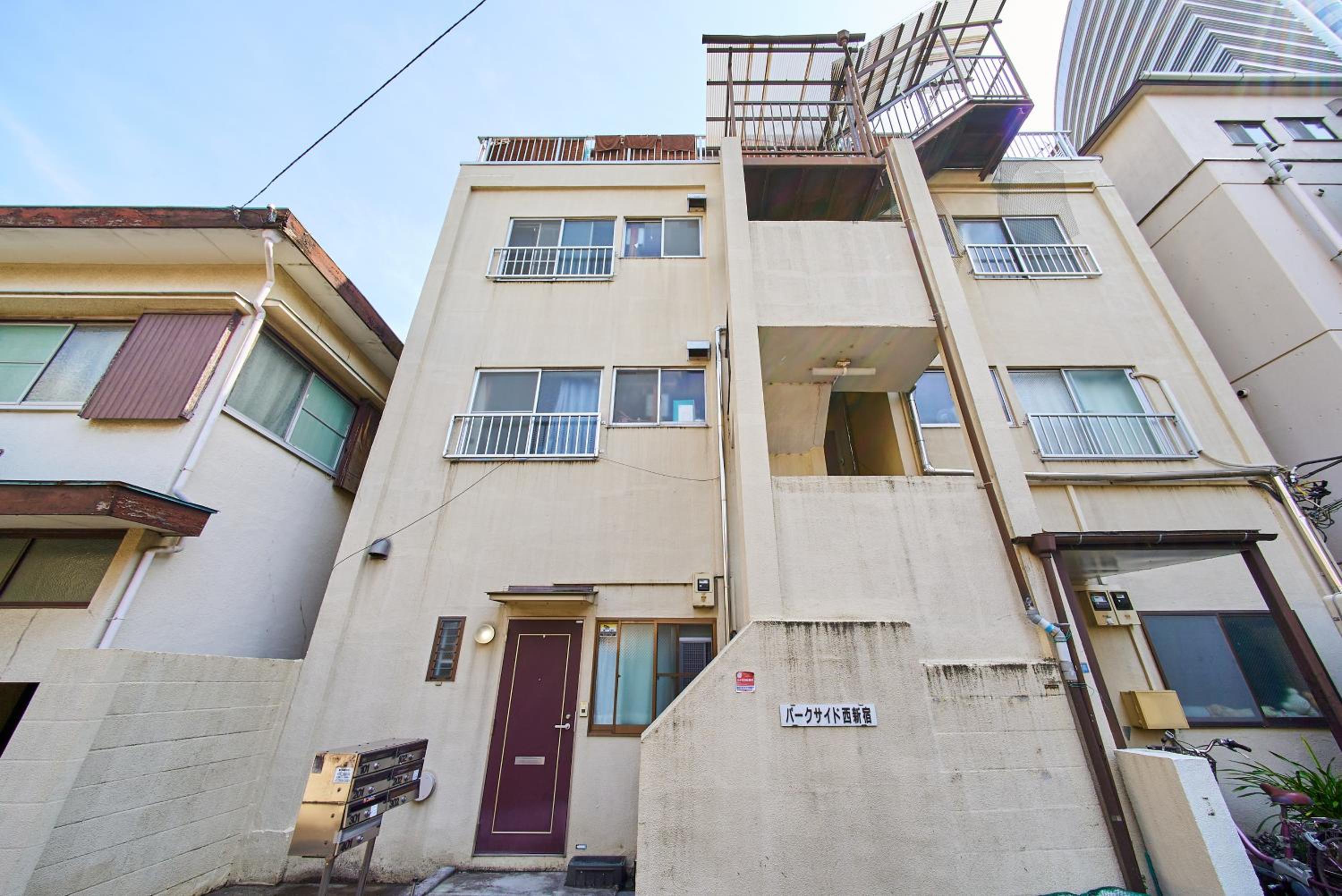 Shinjuku 102 Private Stay Near Park and Station with Free WiFi