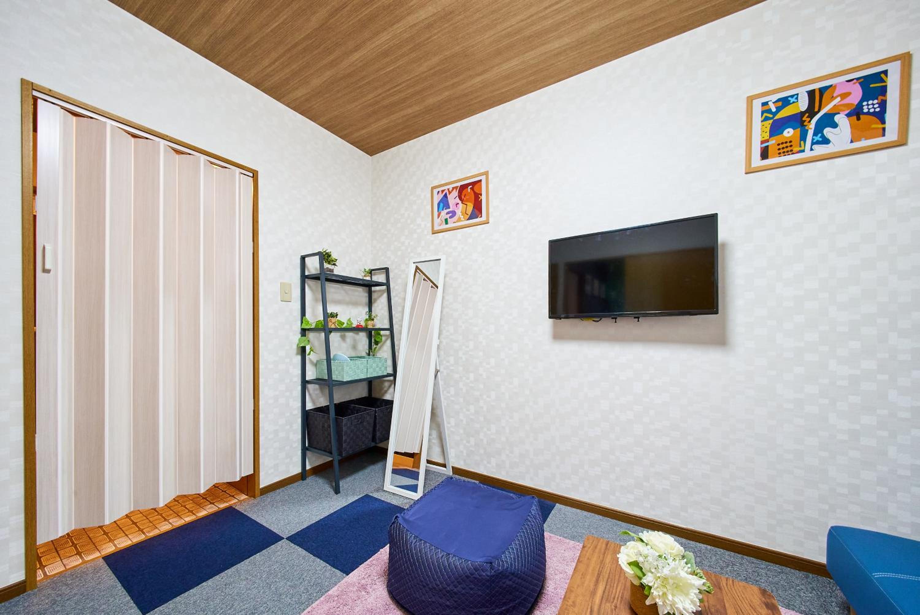 Shinjuku 102 Private Stay Near Park and Station with Free WiFi