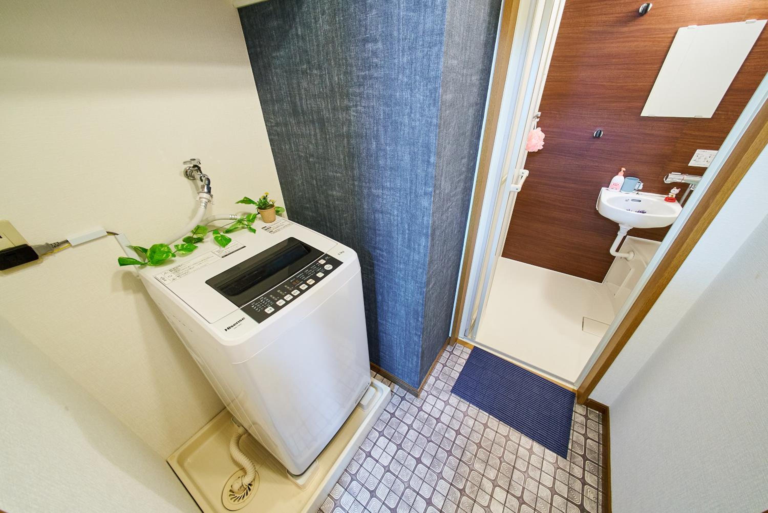 Shinjuku 102 Private Stay Near Park and Station with Free WiFi