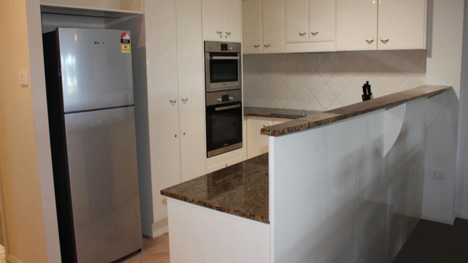 Quality Aquarius Apartment On The Beach!