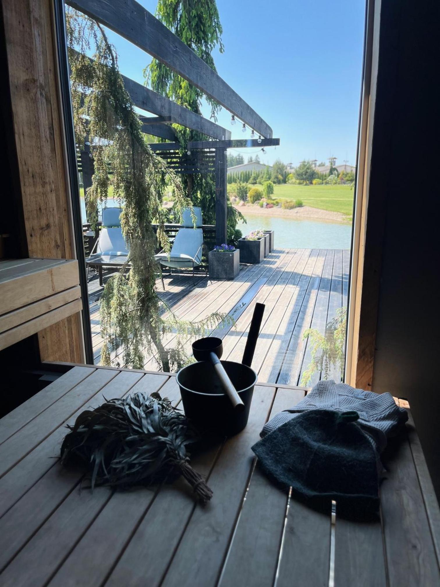 Black House- Lake garden sauna view 2