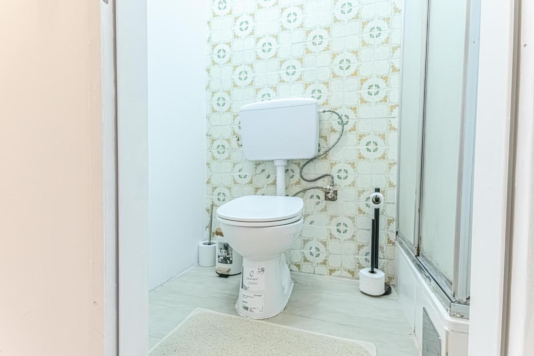 Stylish 2BR Apartment Garden & Contemporary Amenitie