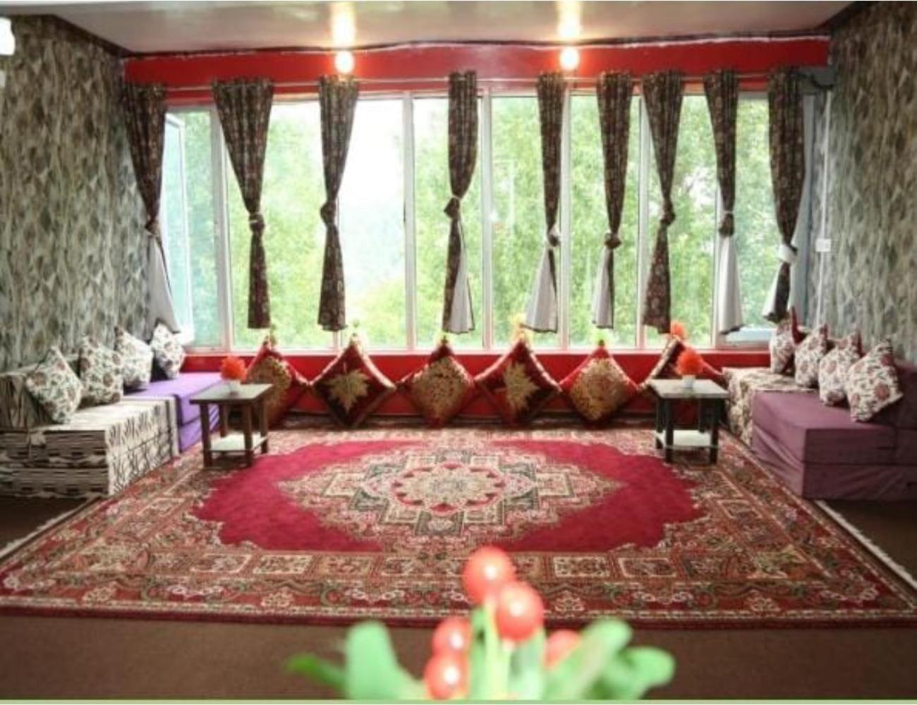 Photo 9