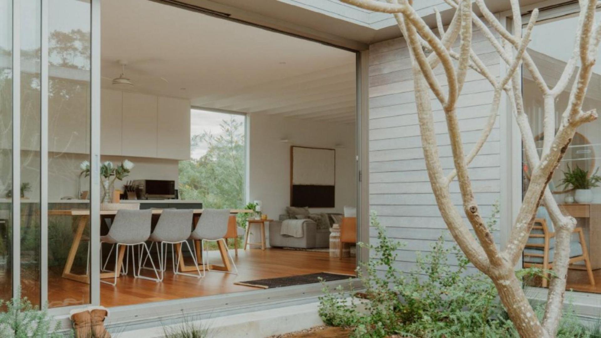 Courtyard House On Mungo
