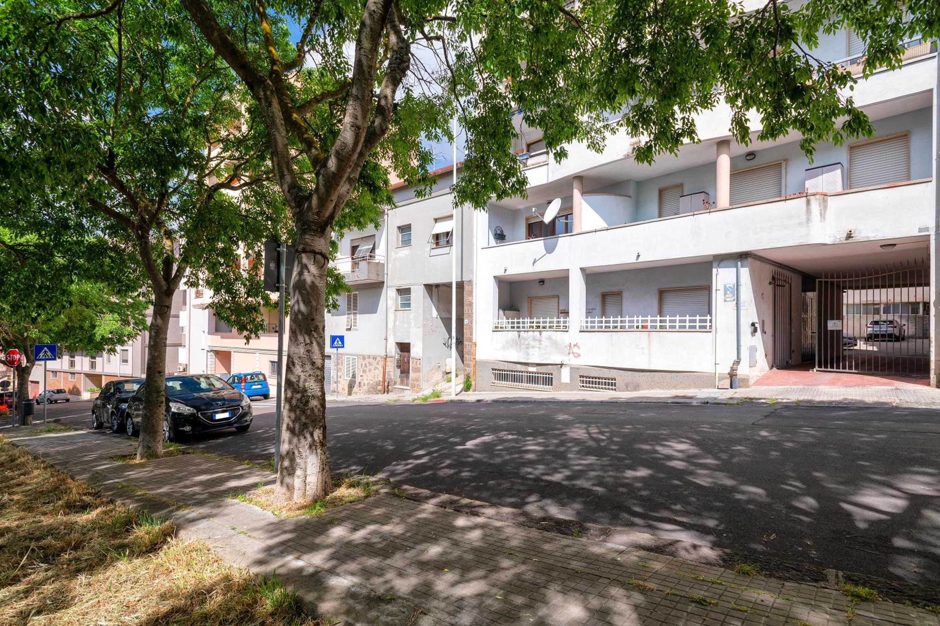 Casa Rosello en Sassari — parking