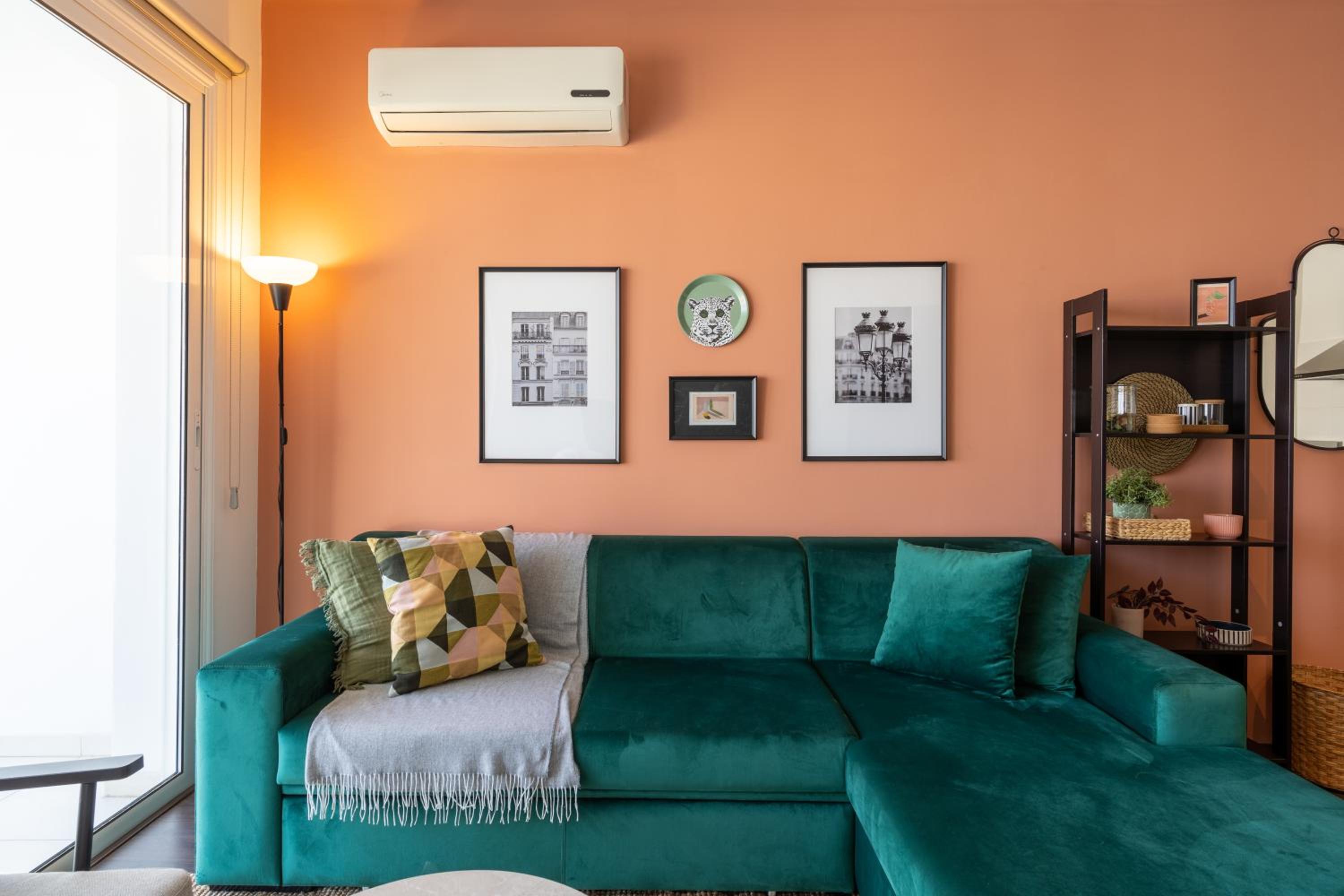 Harbor Apartments in Larnaca