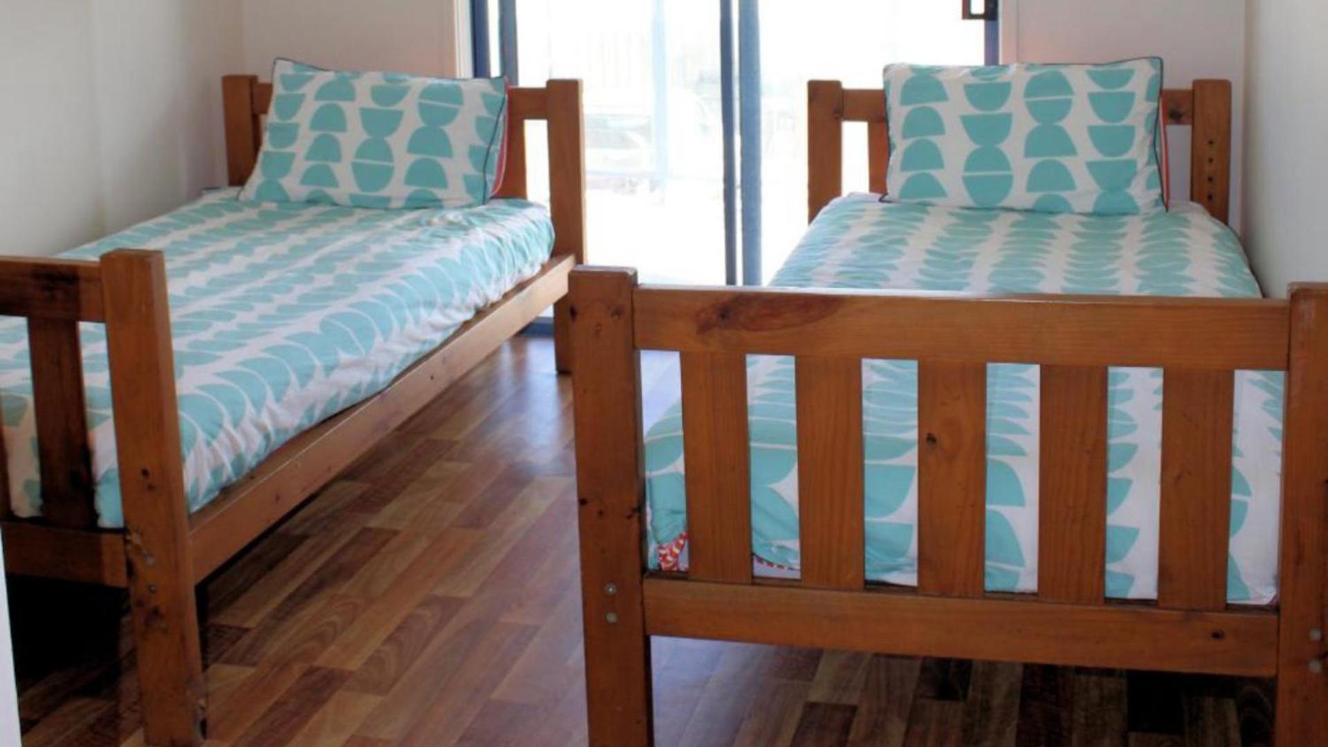 Apartment In Paradise