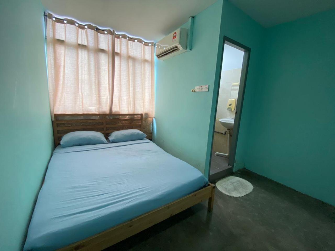 CheckInn Express Kuching photo 3