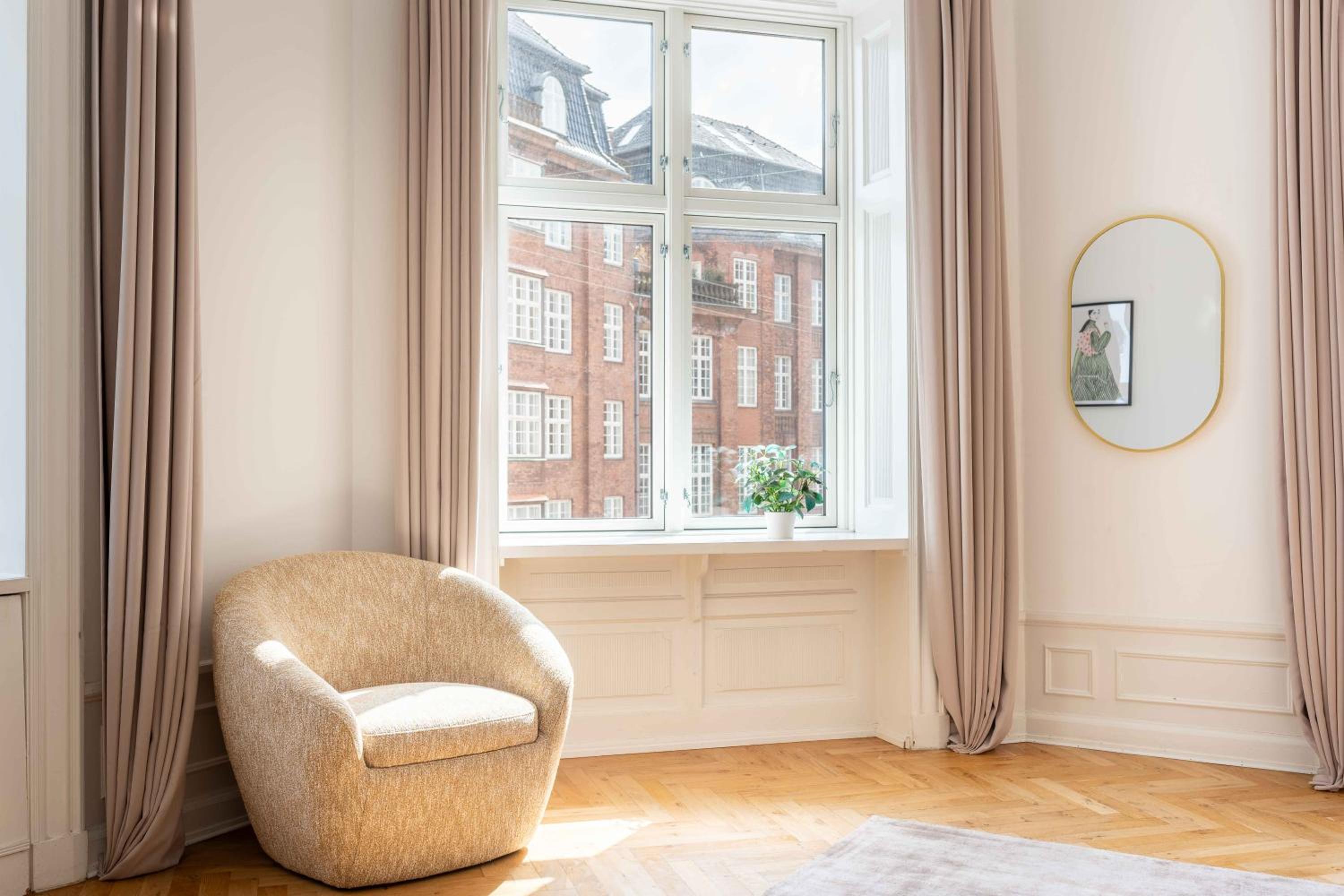 Large Flats in Central Copenhagen by Tivoli Gardens