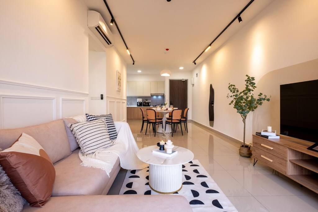 M Vertica KL City Tower C By Feel Home
