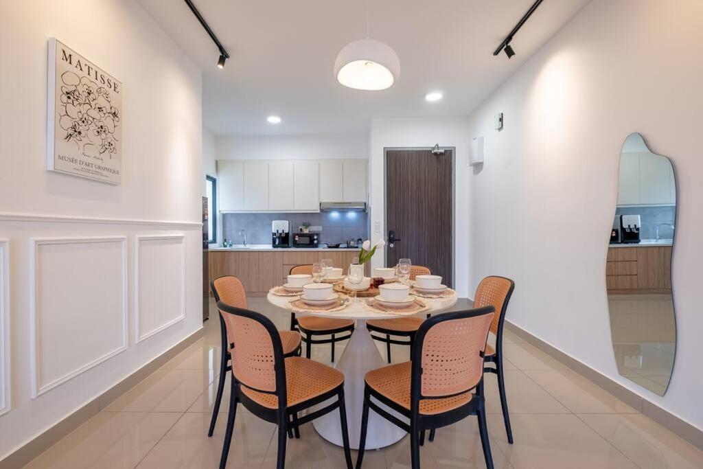 M Vertica KL City Tower C By Feel Home