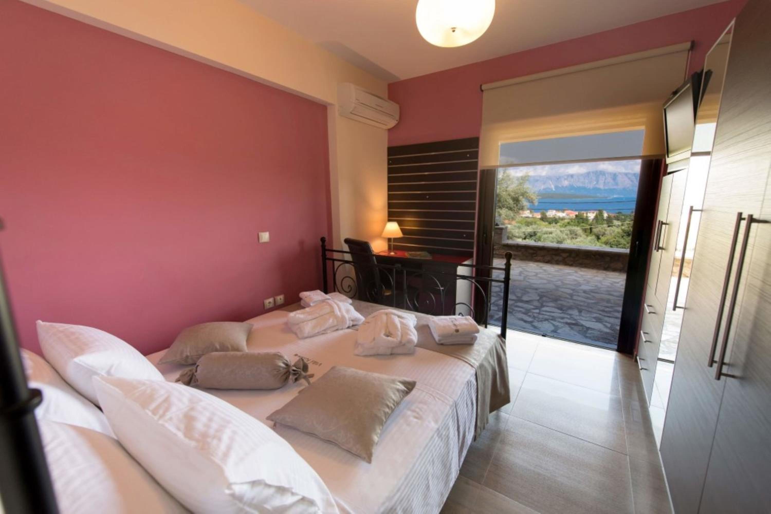 Greece Holidays Villas Rental