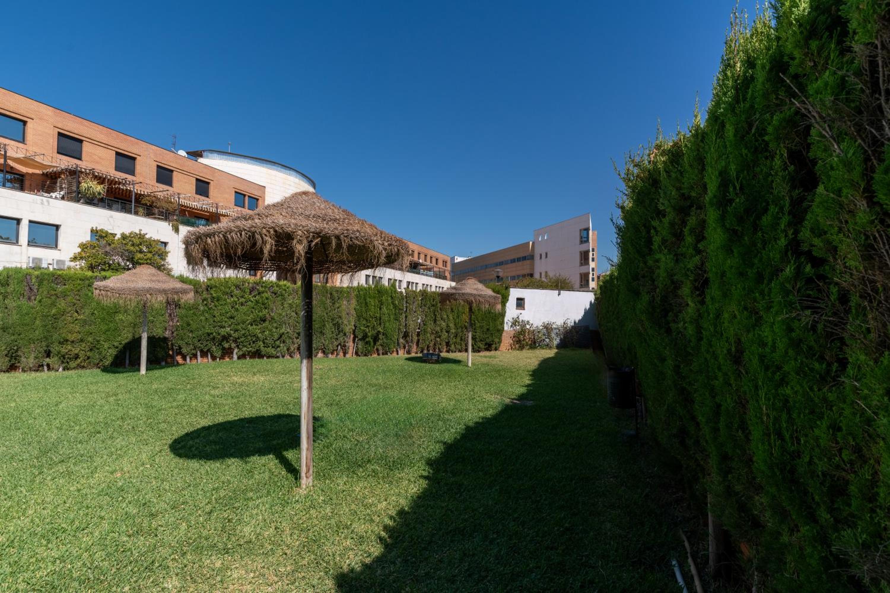 APARTAMENTOS FIBES GARDEN SEVILLA