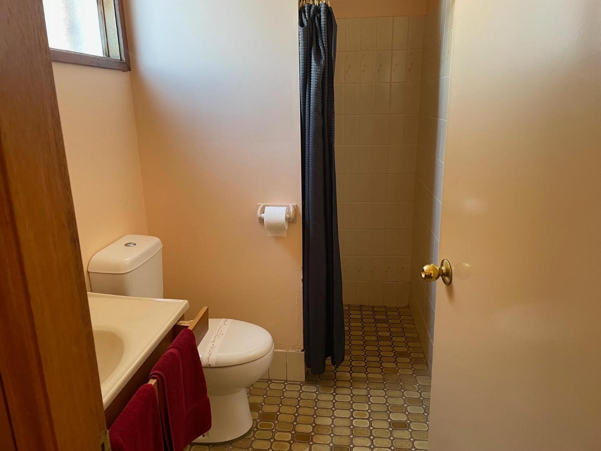 True blue Motor Inn