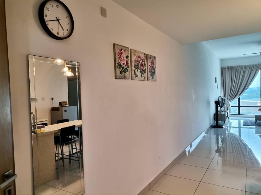 City View Southkey 2BR 2FREE 18F By Natol