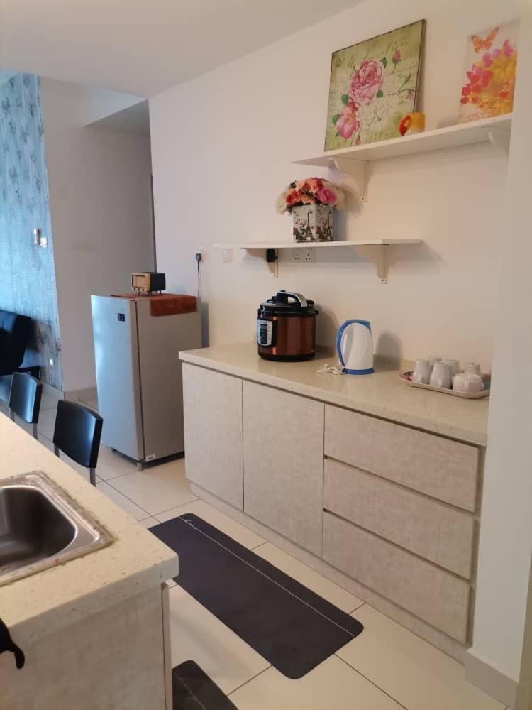 City View Southkey 2BR 2FREE 18F By Natol