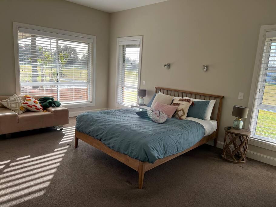 Anna Bay 20 acres luxury farm