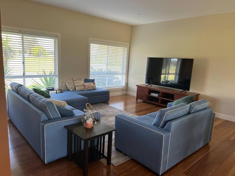 Anna Bay 20 acres luxury farm