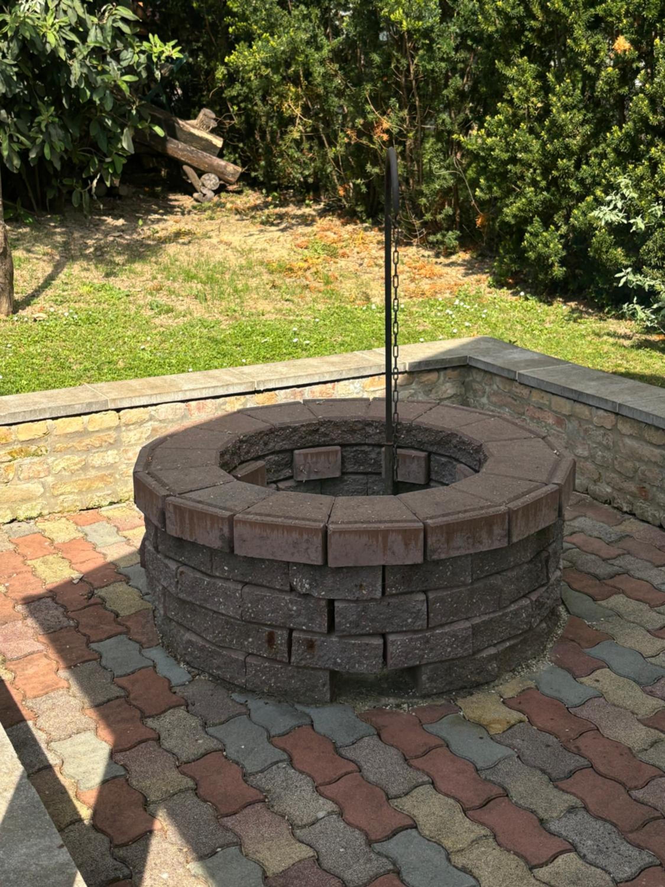 Photo 33