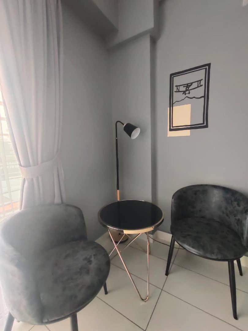 Aeropod Studio Room 3 Pax Low Level Near Airport and Tg Aru Beach photo 5