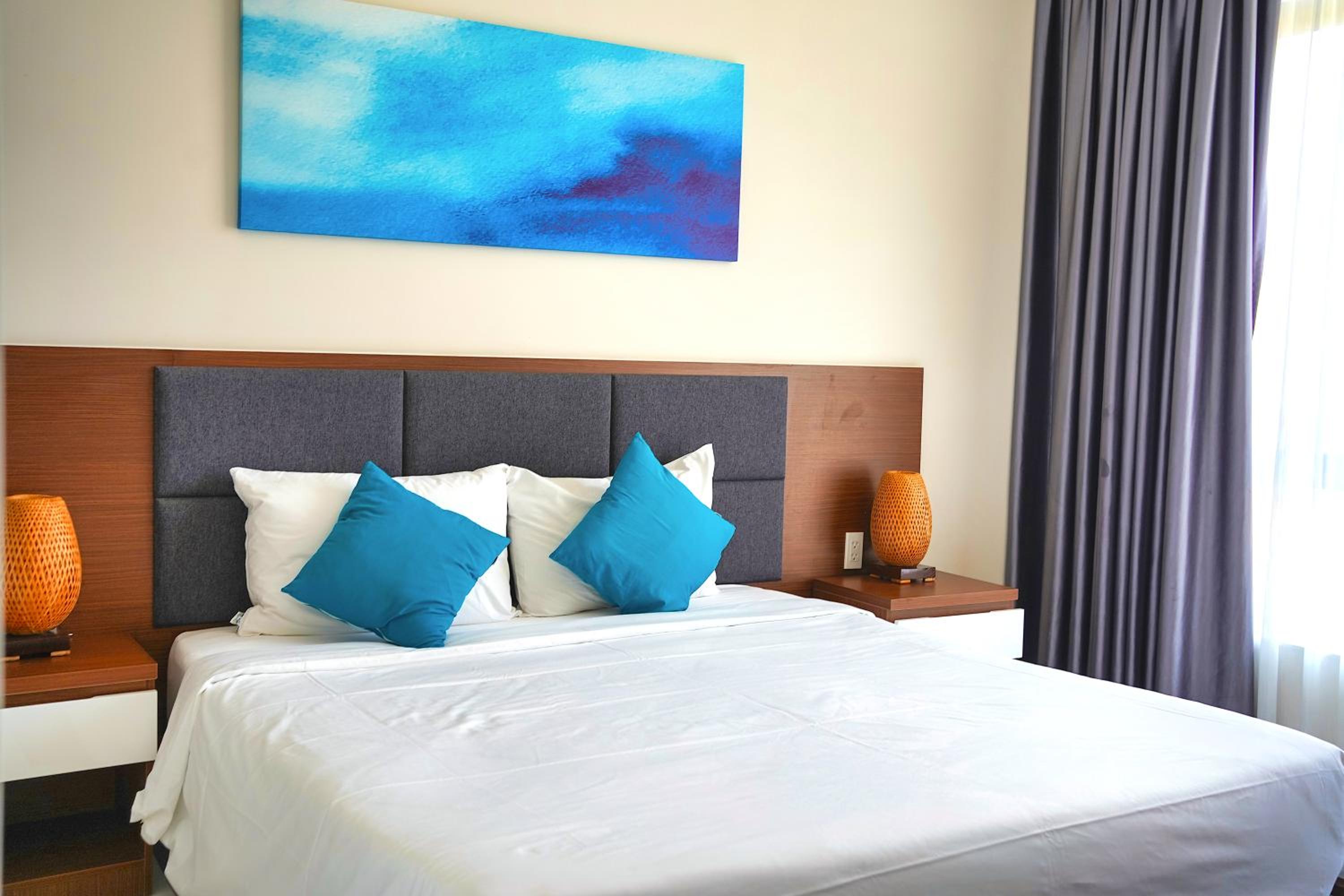 Seascape Villas In Long Beach Cam Ranh