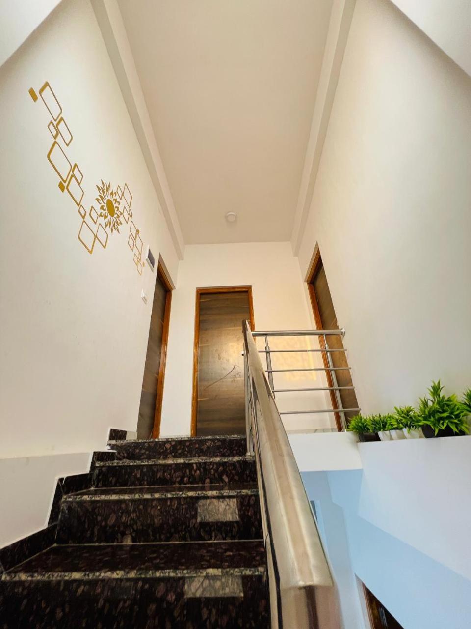 AMPS Villa