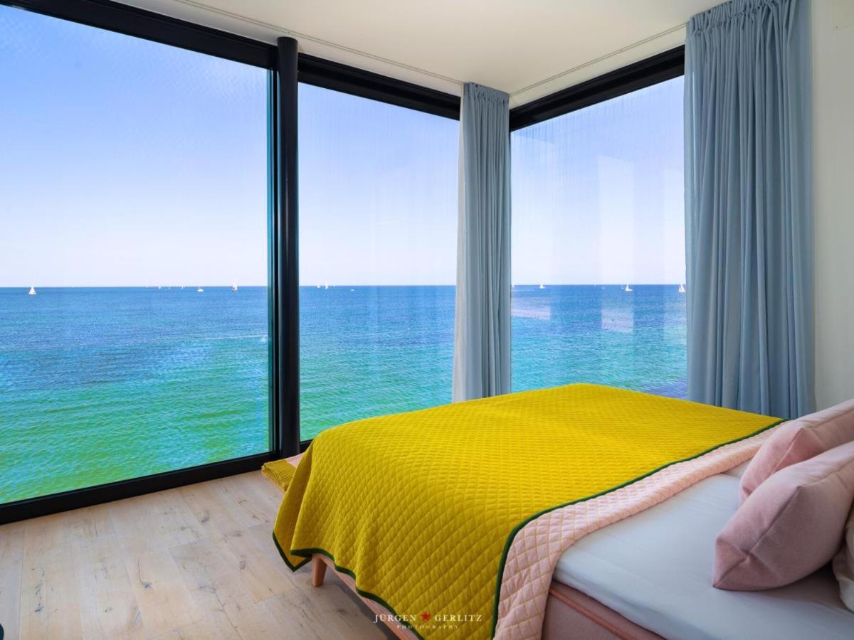 Designer Strandvilla Auf der Ostsee - mit freiem Meerblick und Dachterrasse