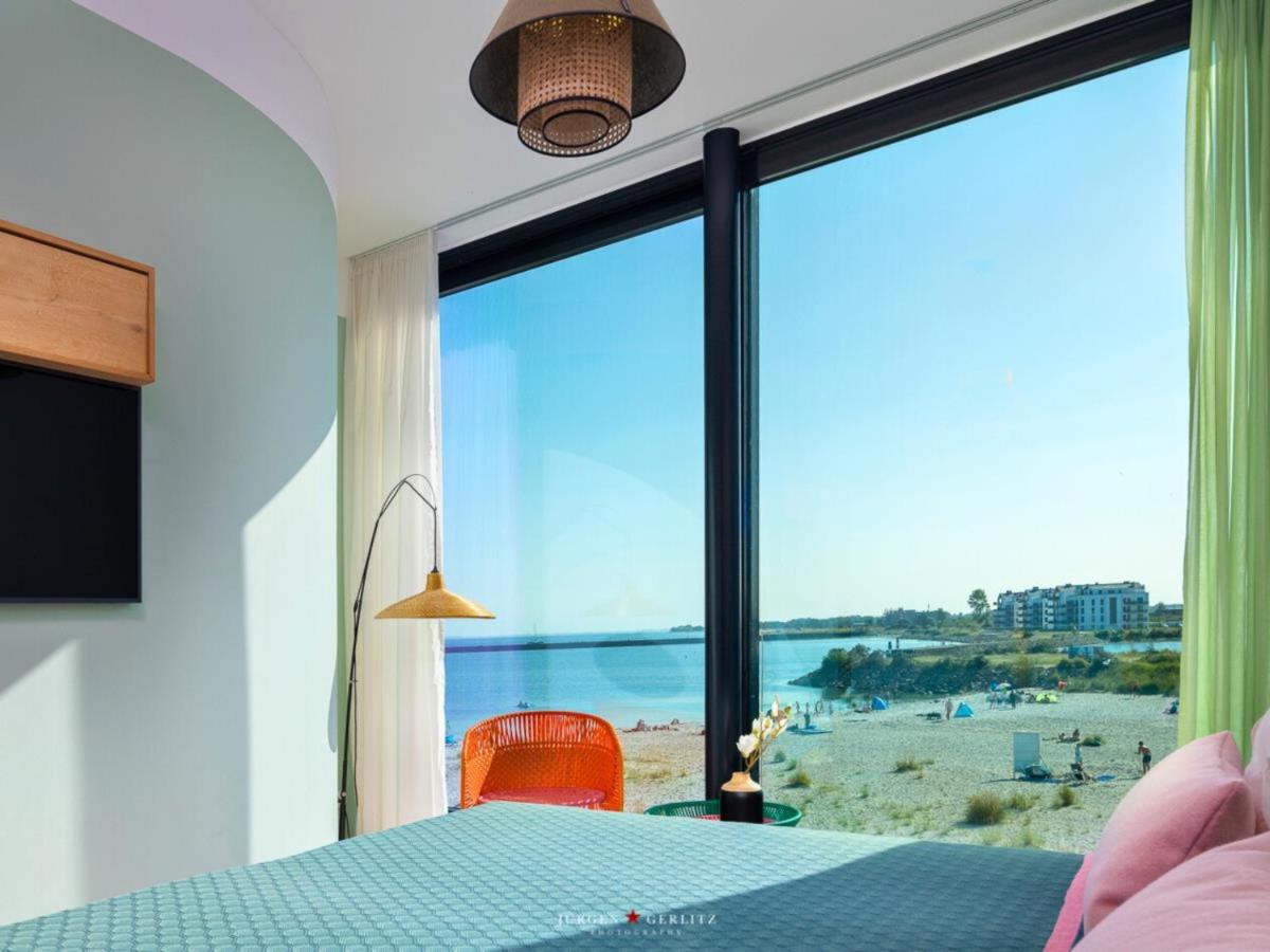 Designer Strandvilla Auf der Ostsee - mit freiem Meerblick und Dachterrasse