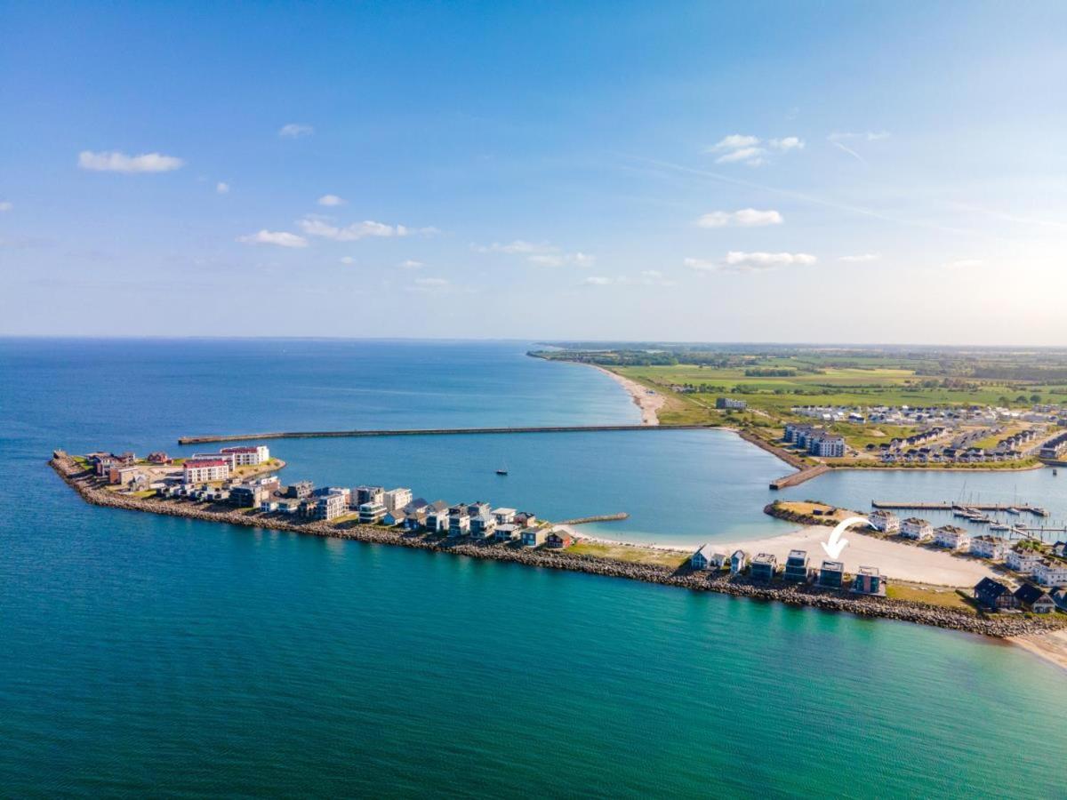 Designer Strandvilla Auf der Ostsee - mit freiem Meerblick und Dachterrasse
