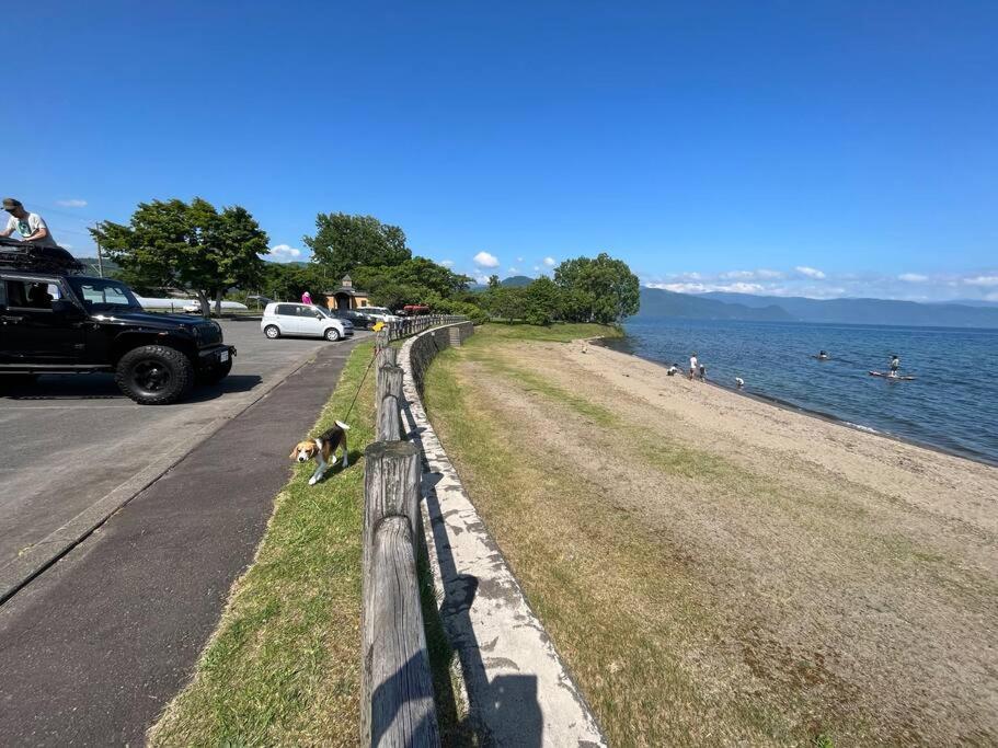 Lakeview Cottage BBQ & Firepit Walk to Shore view 3