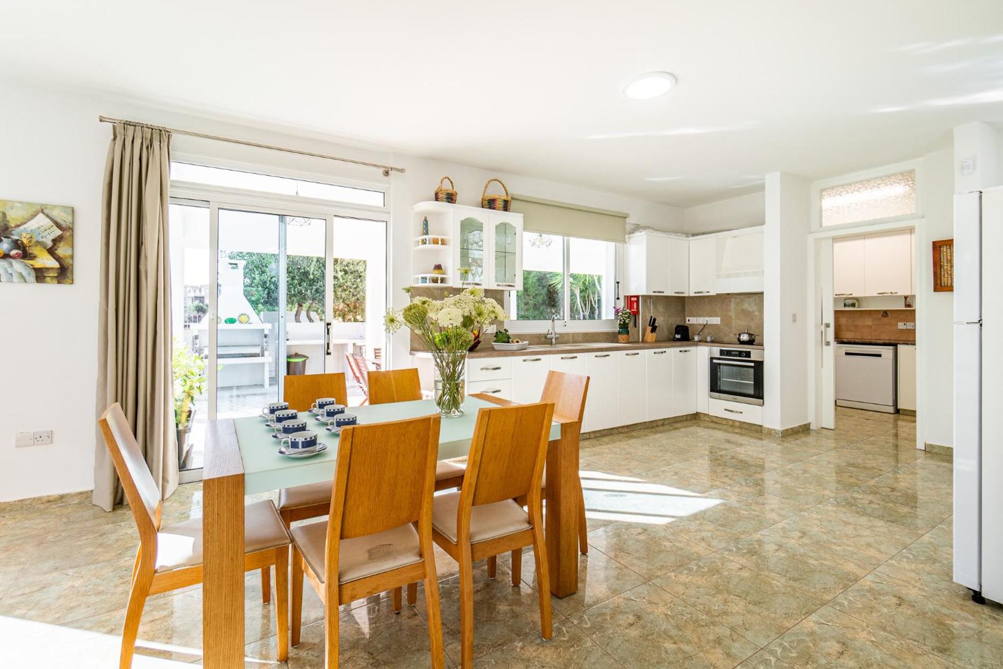 Villa Di Mare by Ezoria Villas