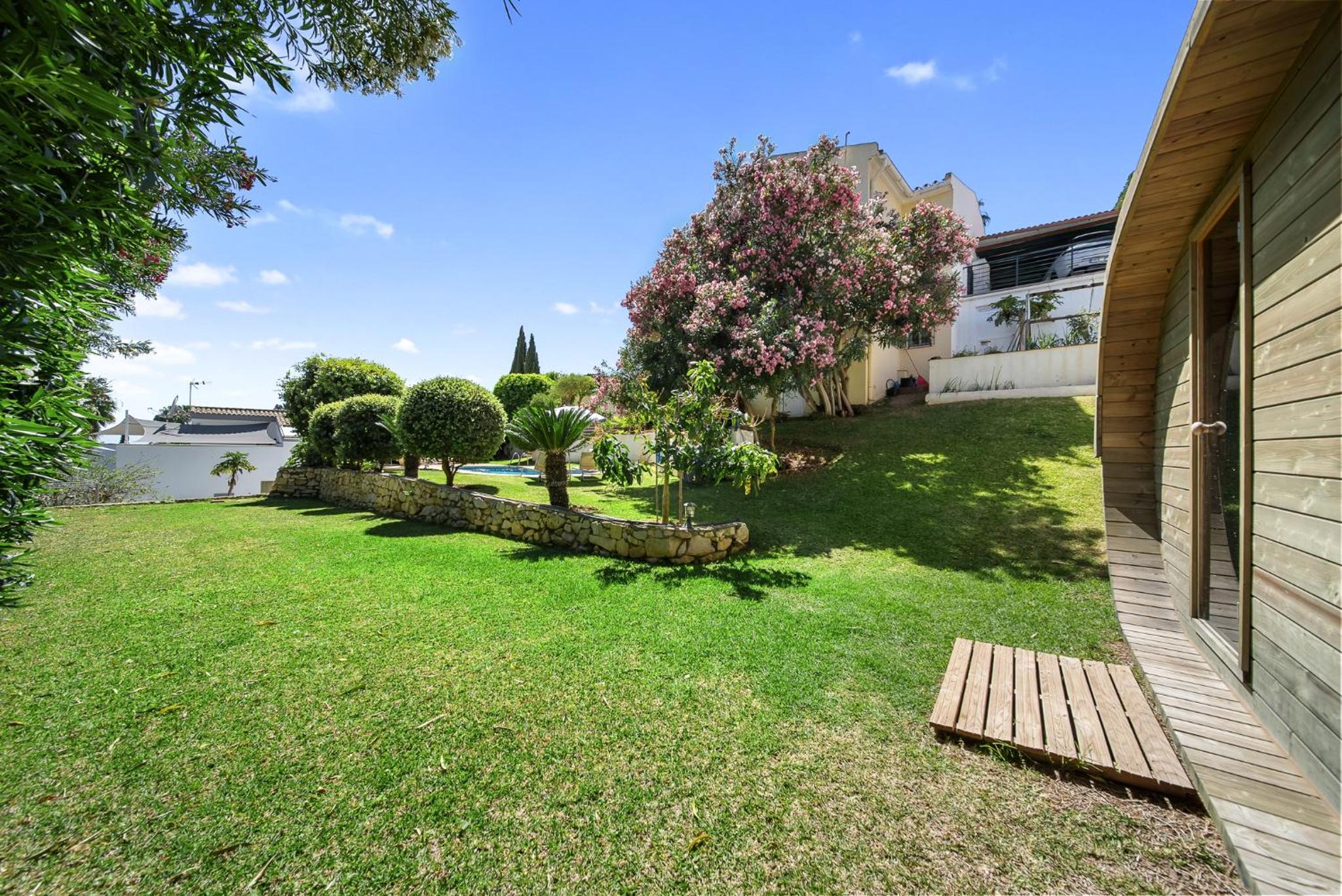 Wonderful family villa with sea view, El Rosario view 5