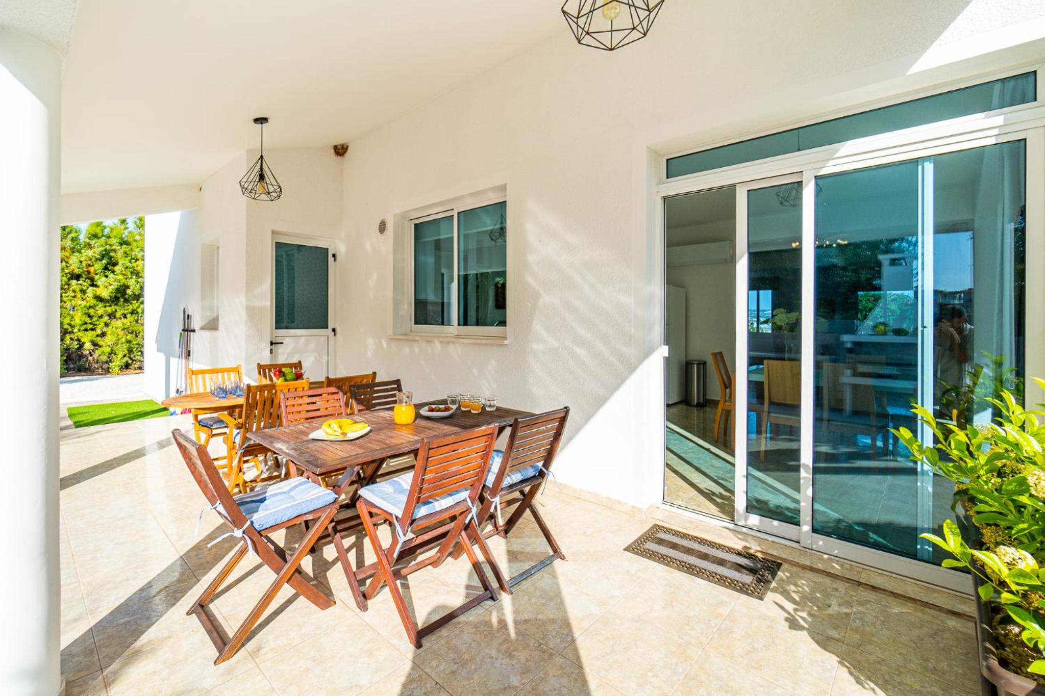 Villa Di Mare by Ezoria Villas