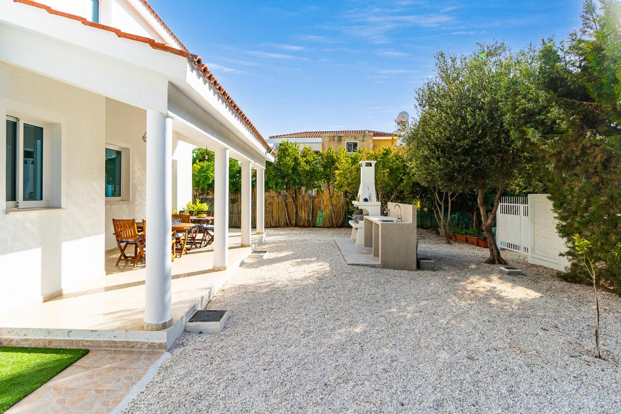 Villa Di Mare by Ezoria Villas